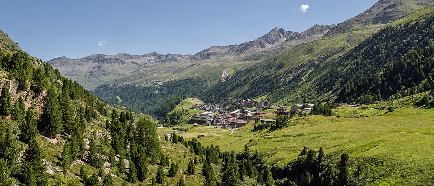 Blick auf Hochgurgl im Sommer.