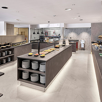 Buffetbereich im Hotel.